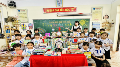 Trường Tiểu học Vĩnh Khúc tổ chức “Ngày hội đọc sách” chào mừng Ngày Sách và Văn hoá đọc Việt Nam năm 2024 với chủ đề “SÁCH HAY CẦN BẠN ĐỌC”